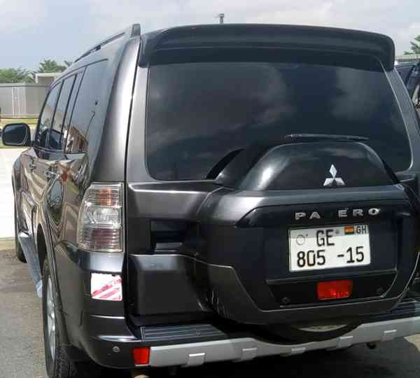 Mitsubishi Pajero 4×4 SUV (Accra rounds) A1 Car & Bus Rental